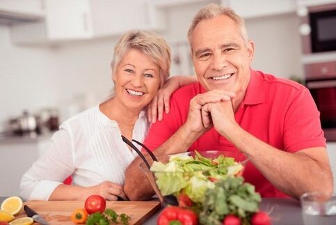 Ensalada de verduras para aumentar la potencia después de los 60