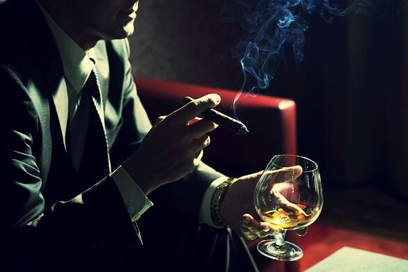 El tabaquismo y el alcohol como factores negativos para la potencia.